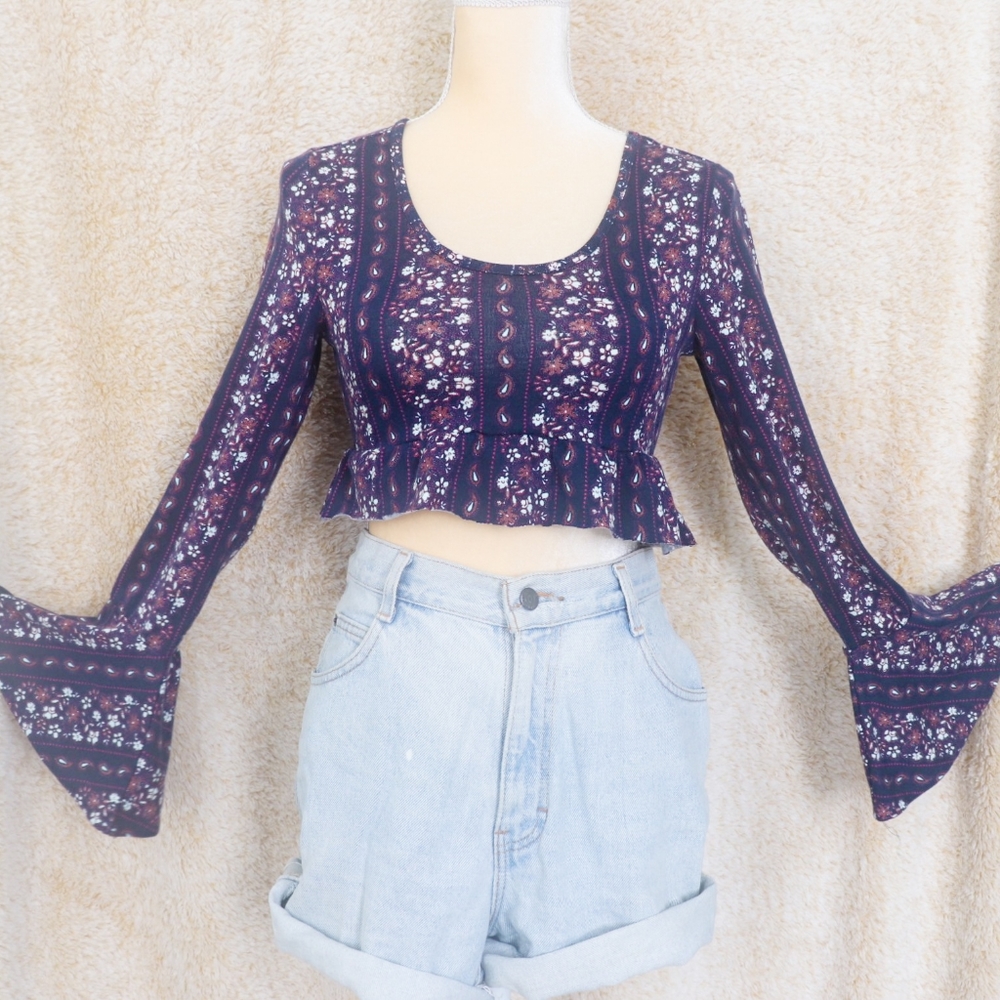 Floral bell sleve top